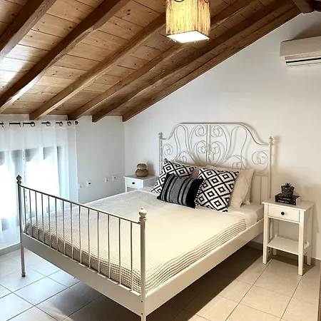Case de vacanță Restia House *