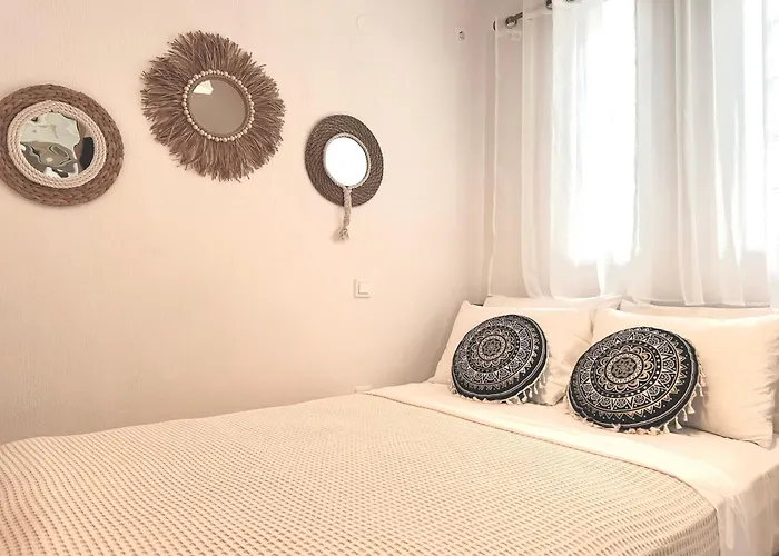 Restia House Case de vacanță