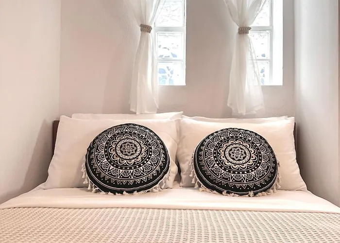 Restia House Case de vacanță Steni Vala Alonissos